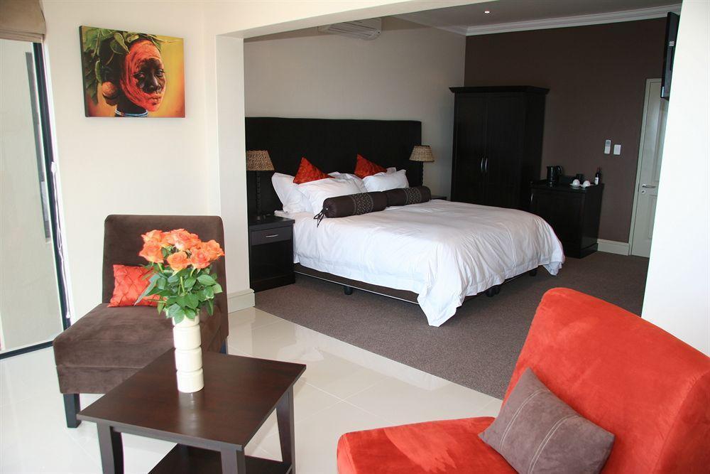 ไซมอน ทาวน์ เกสท์เฮาส์ Hotel ไซมอนส์ทาวน์ ภายนอก รูปภาพ